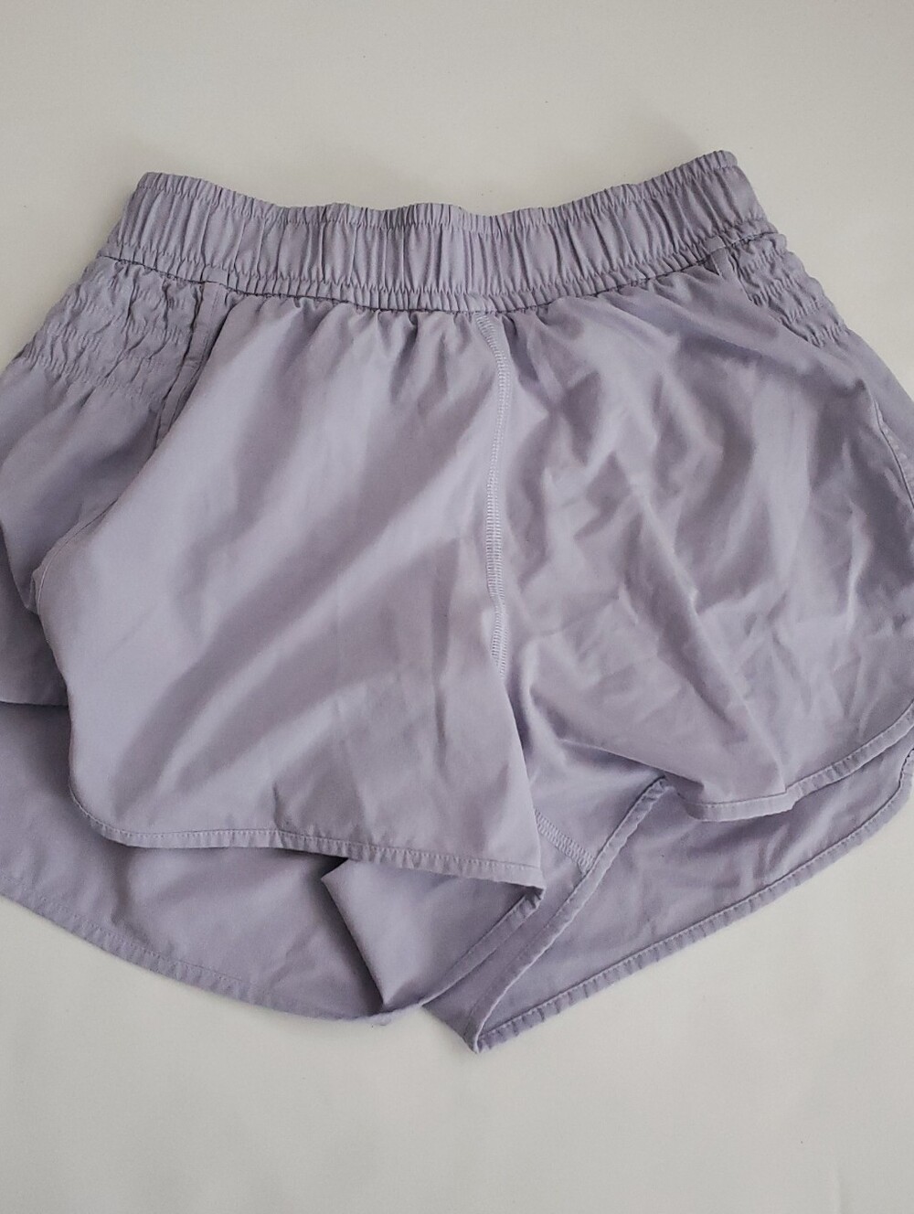 Lululemon Women’s Shorts Ruched-Side High-Rise Short 3" Lavender Frost Size XS